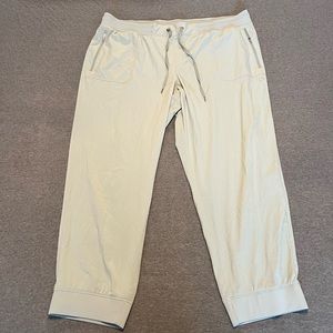 Gap Fit XXL Active Crop Pants